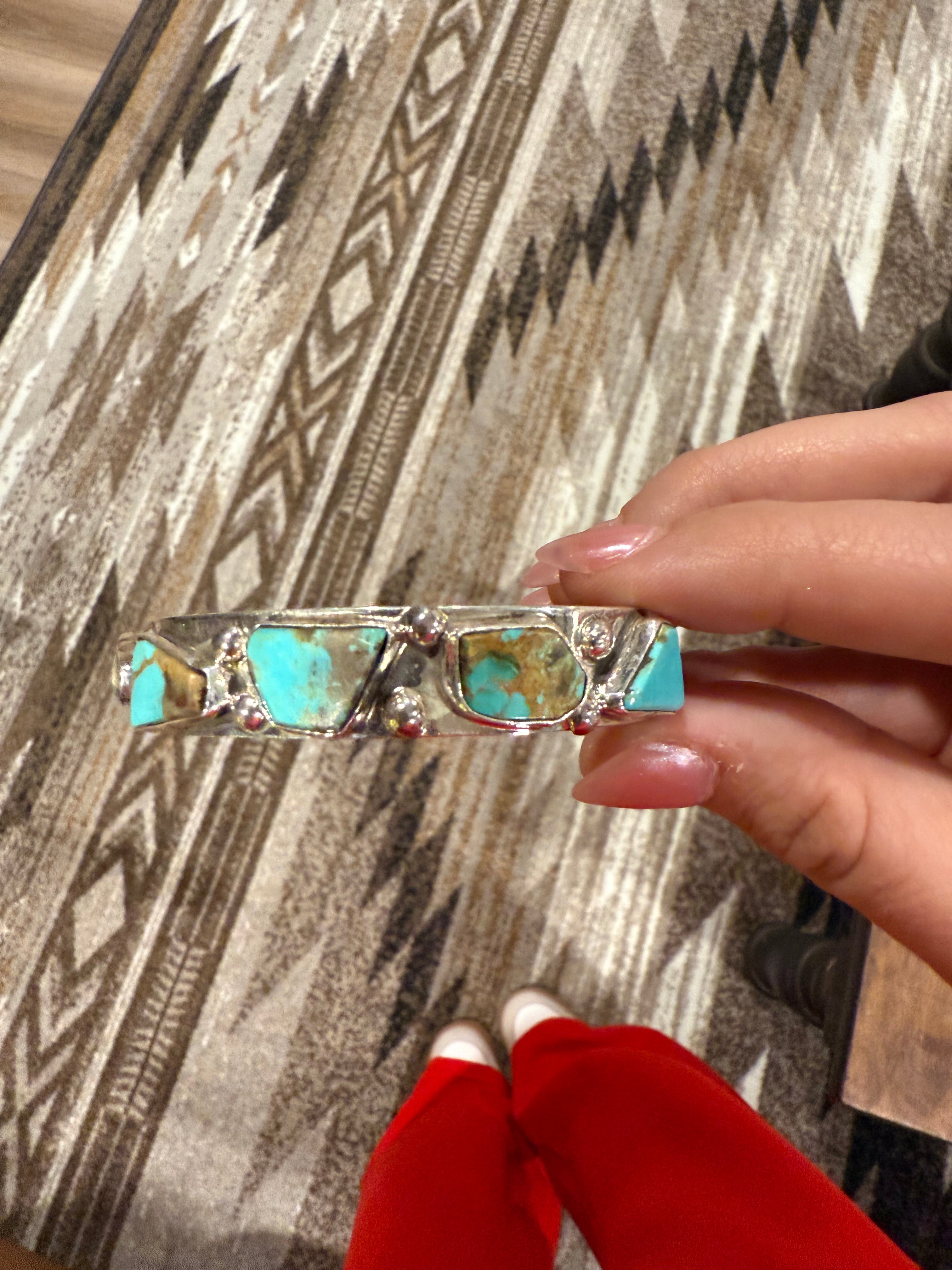 5 Triangle Stone Kingman Cuff