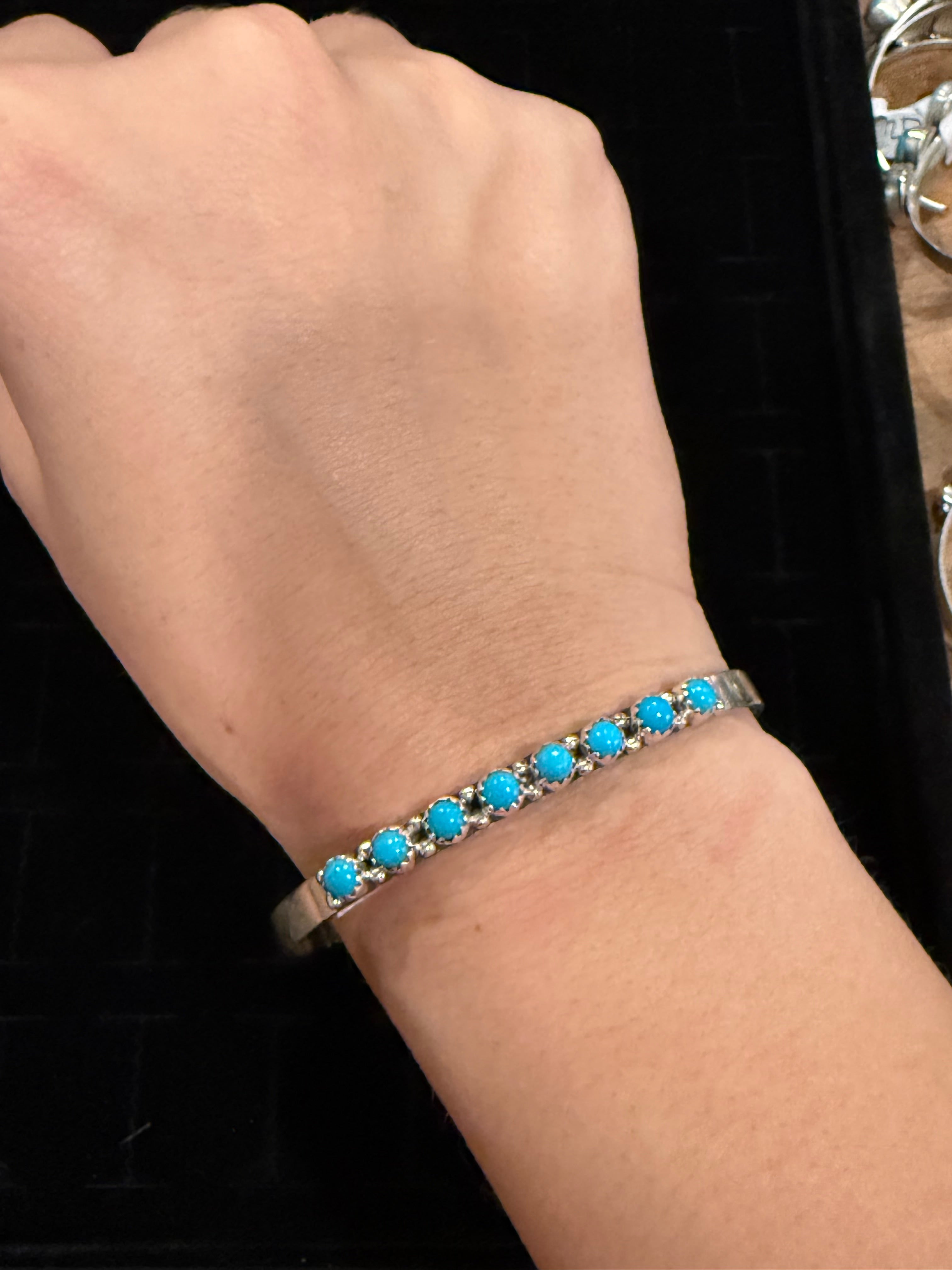 8 Stone Stacker Cuff