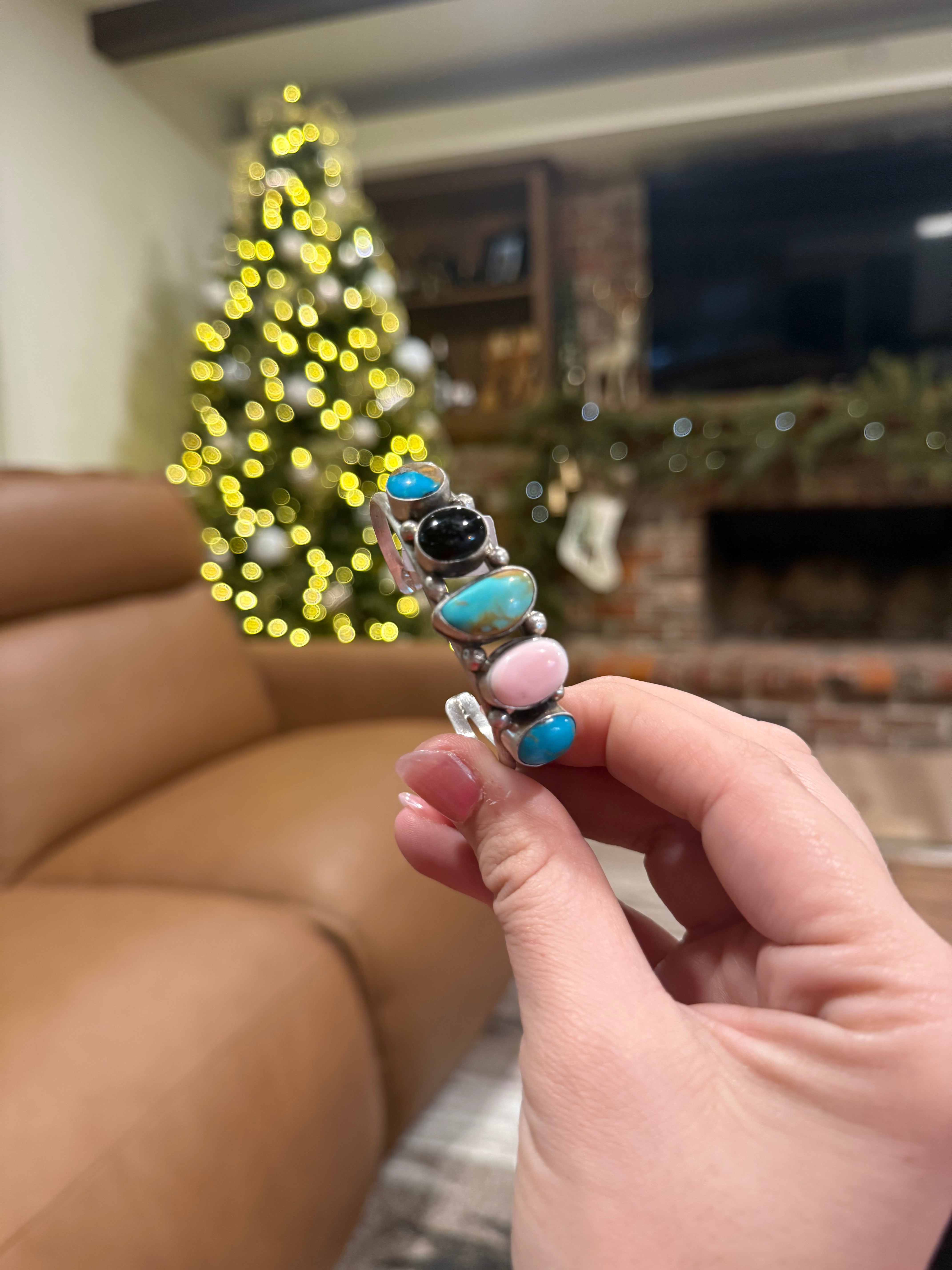 5 Stone Variated Cuff