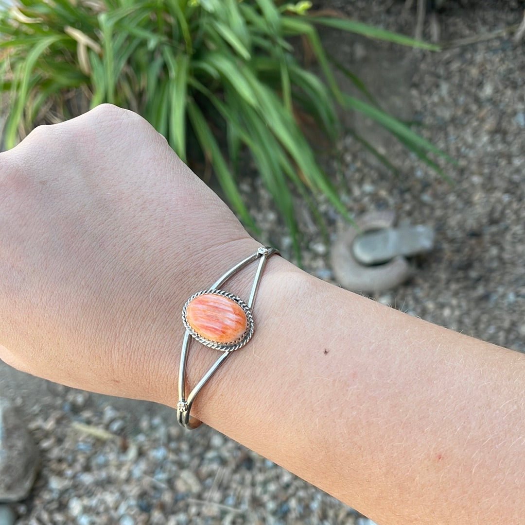 Small Orange Spiny Oyster Cuff