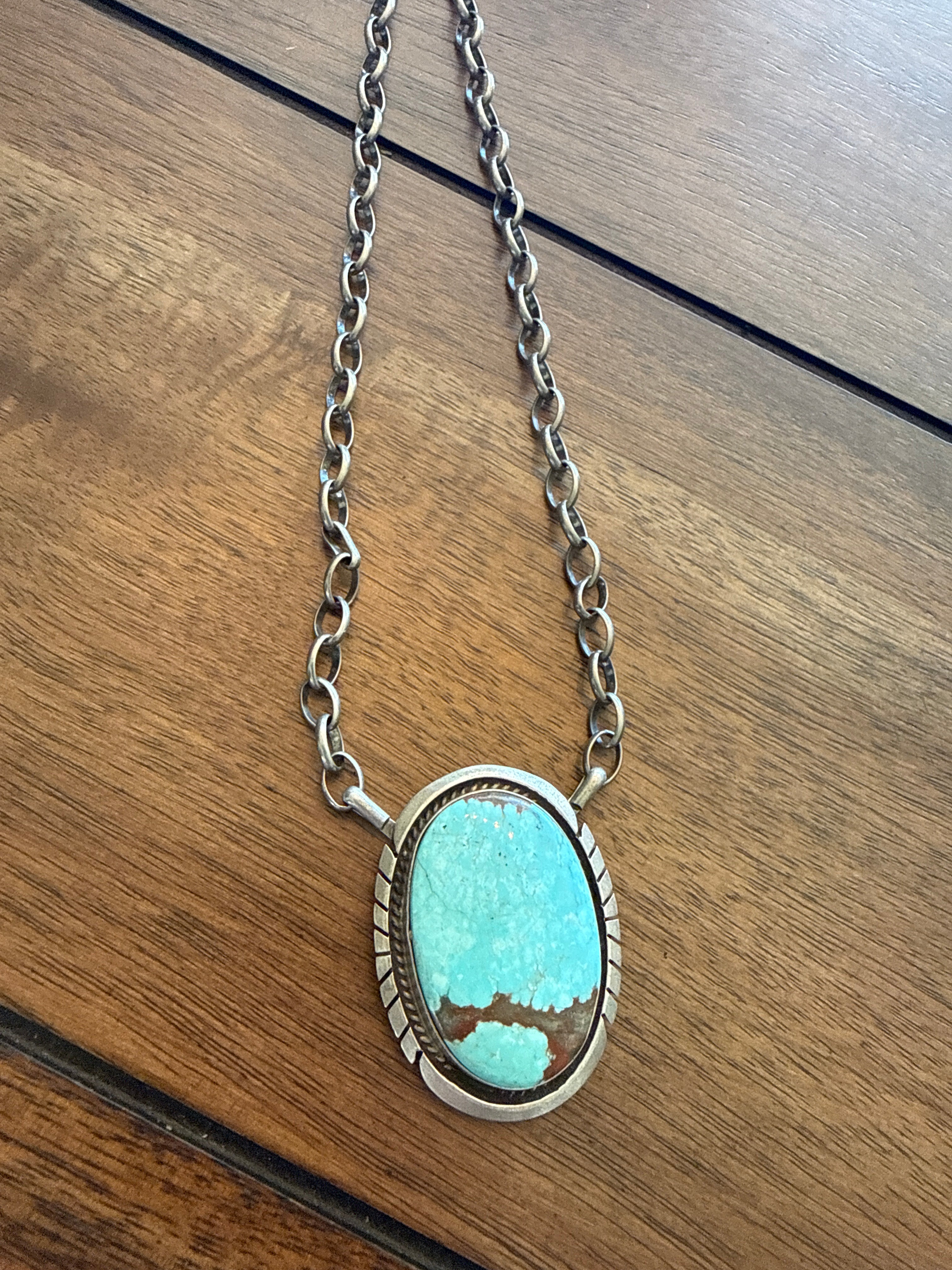 Turquoise oval chain necklace