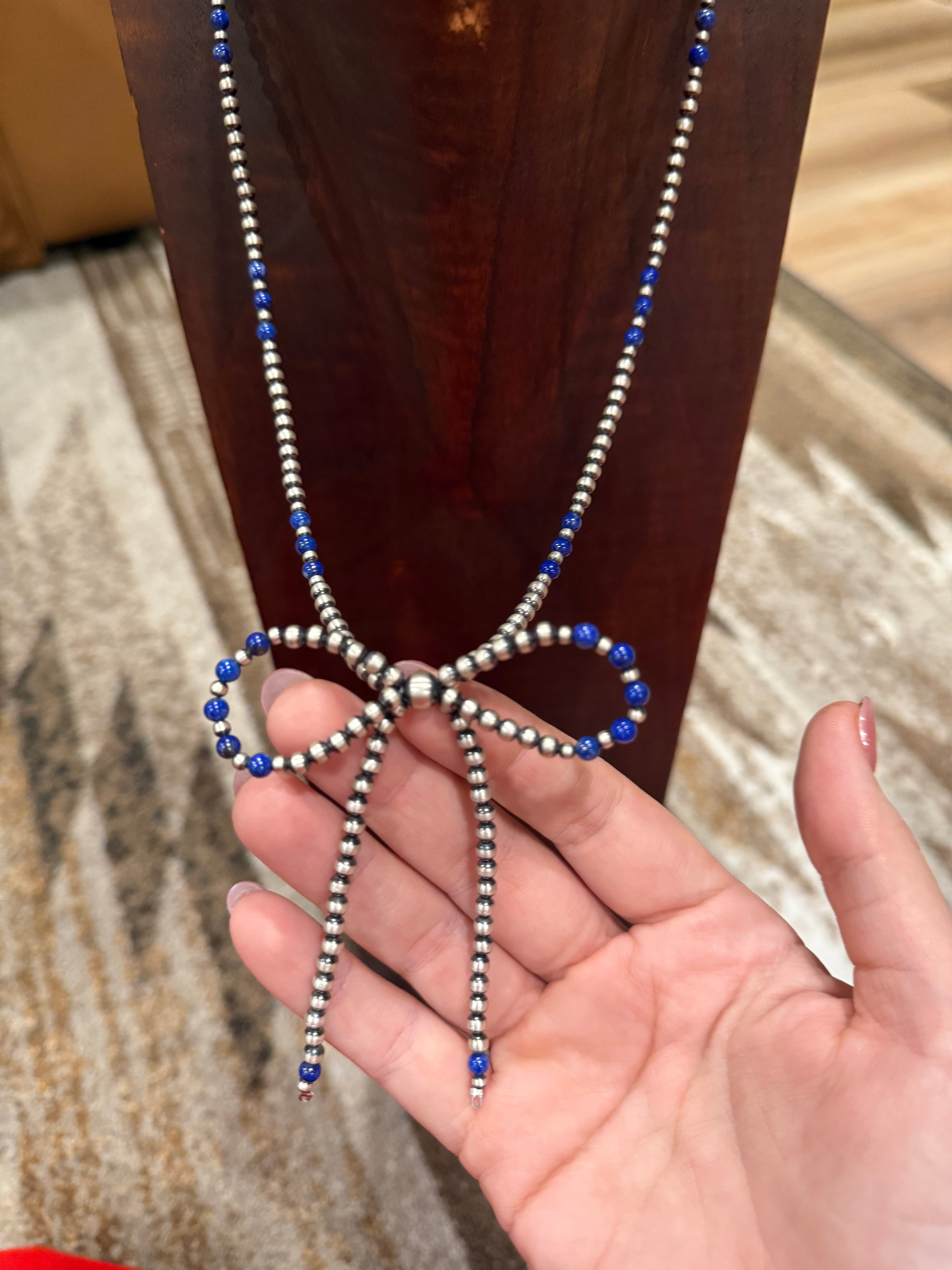 Variated Bow Navajos with Lapis