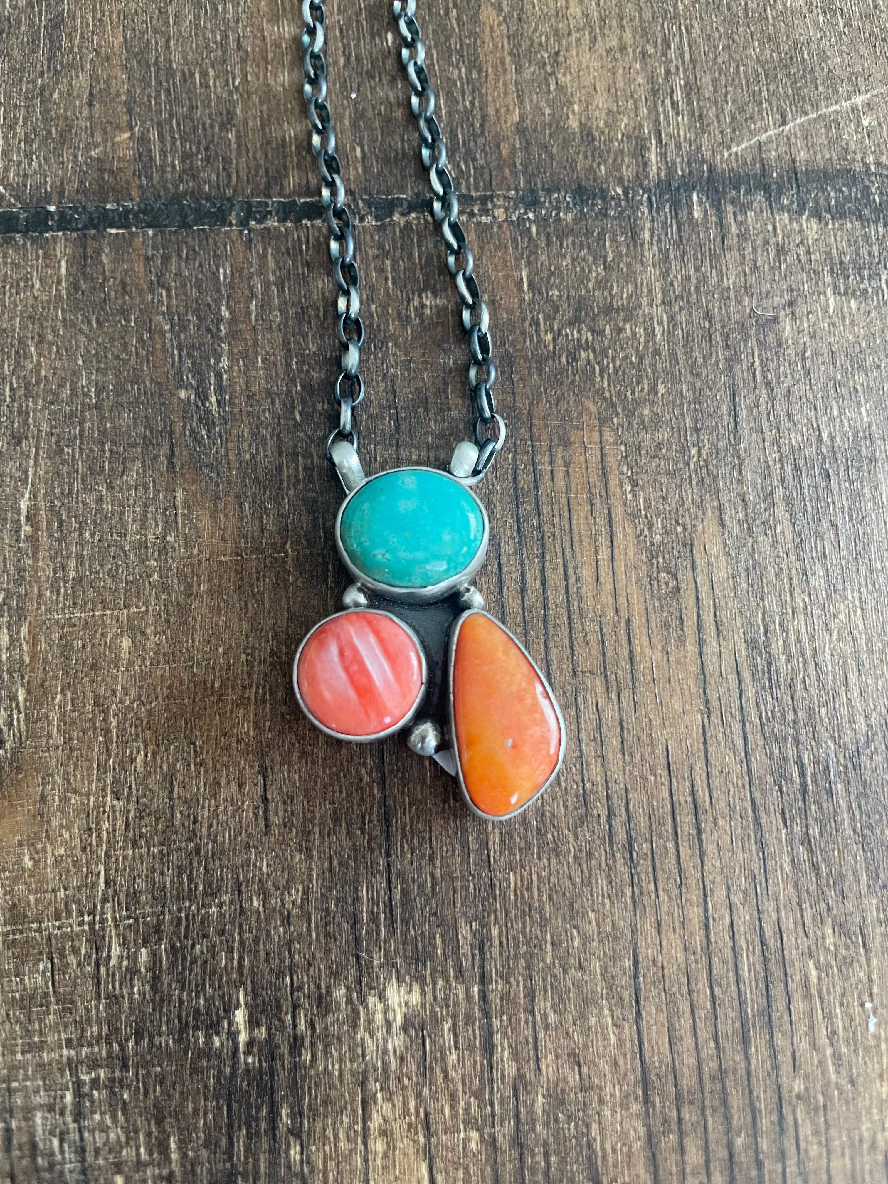 Turquoise & Spiny 3 Stone Necklace