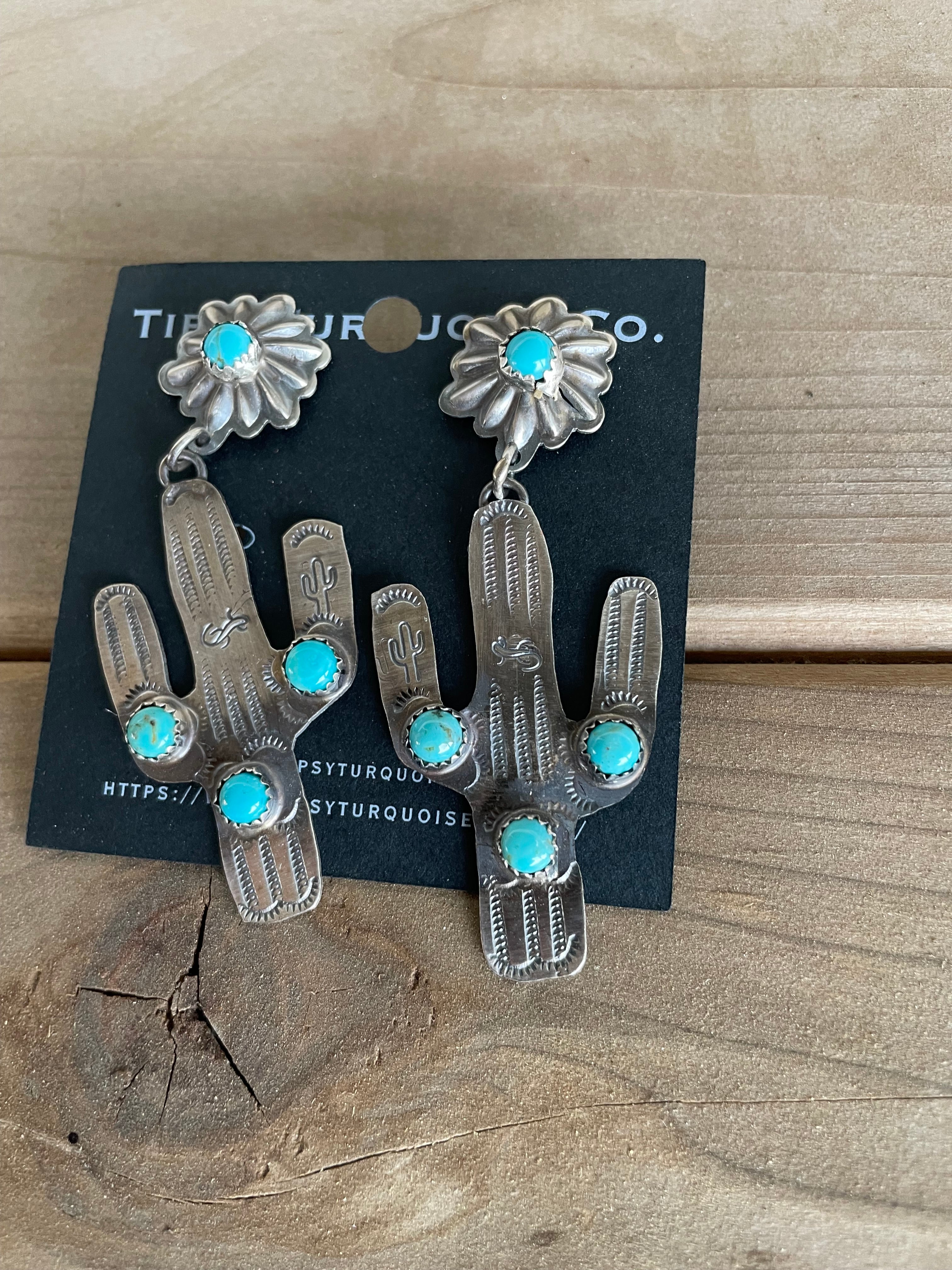 Turquoise Conch w/ Dangle Cactus Earrings