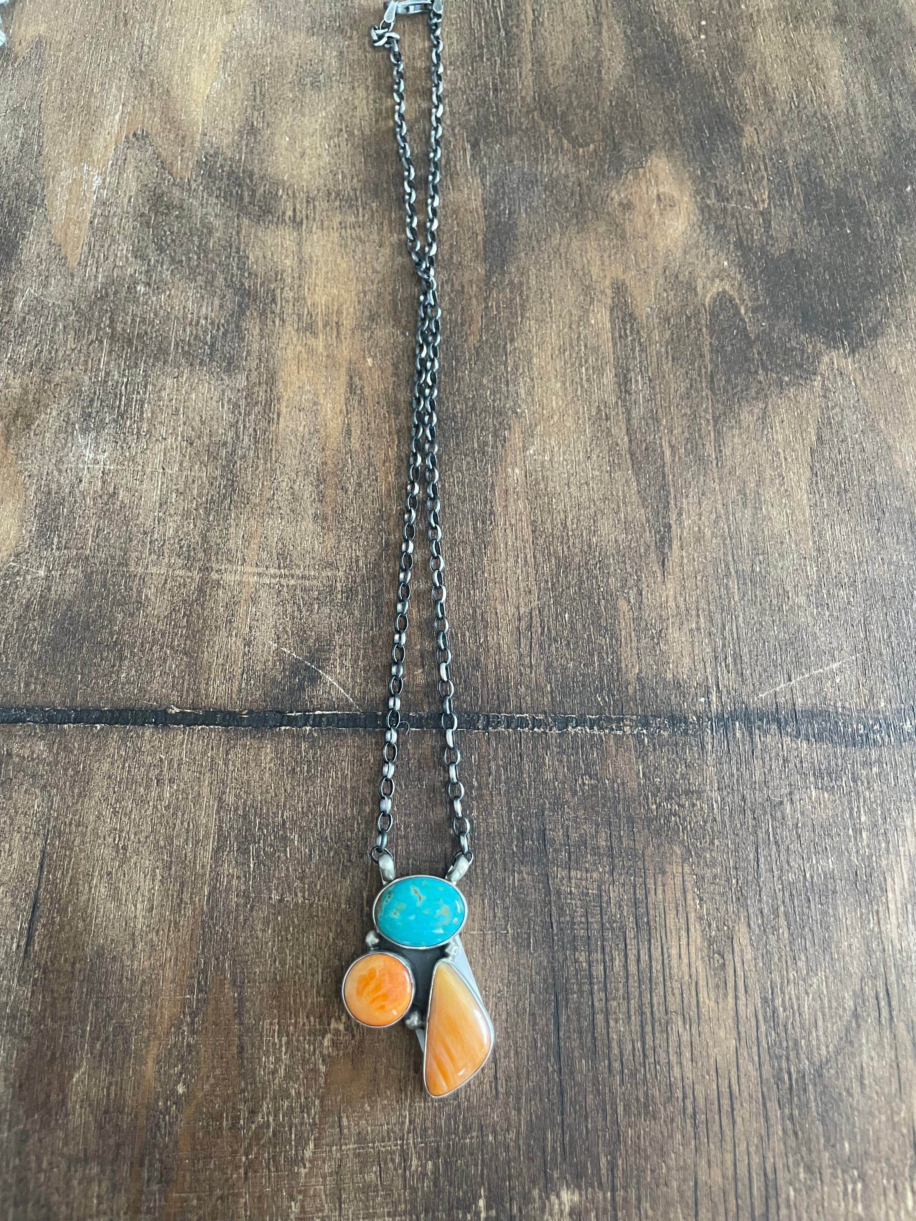 Turquoise & Spiny 3 Stone Necklace