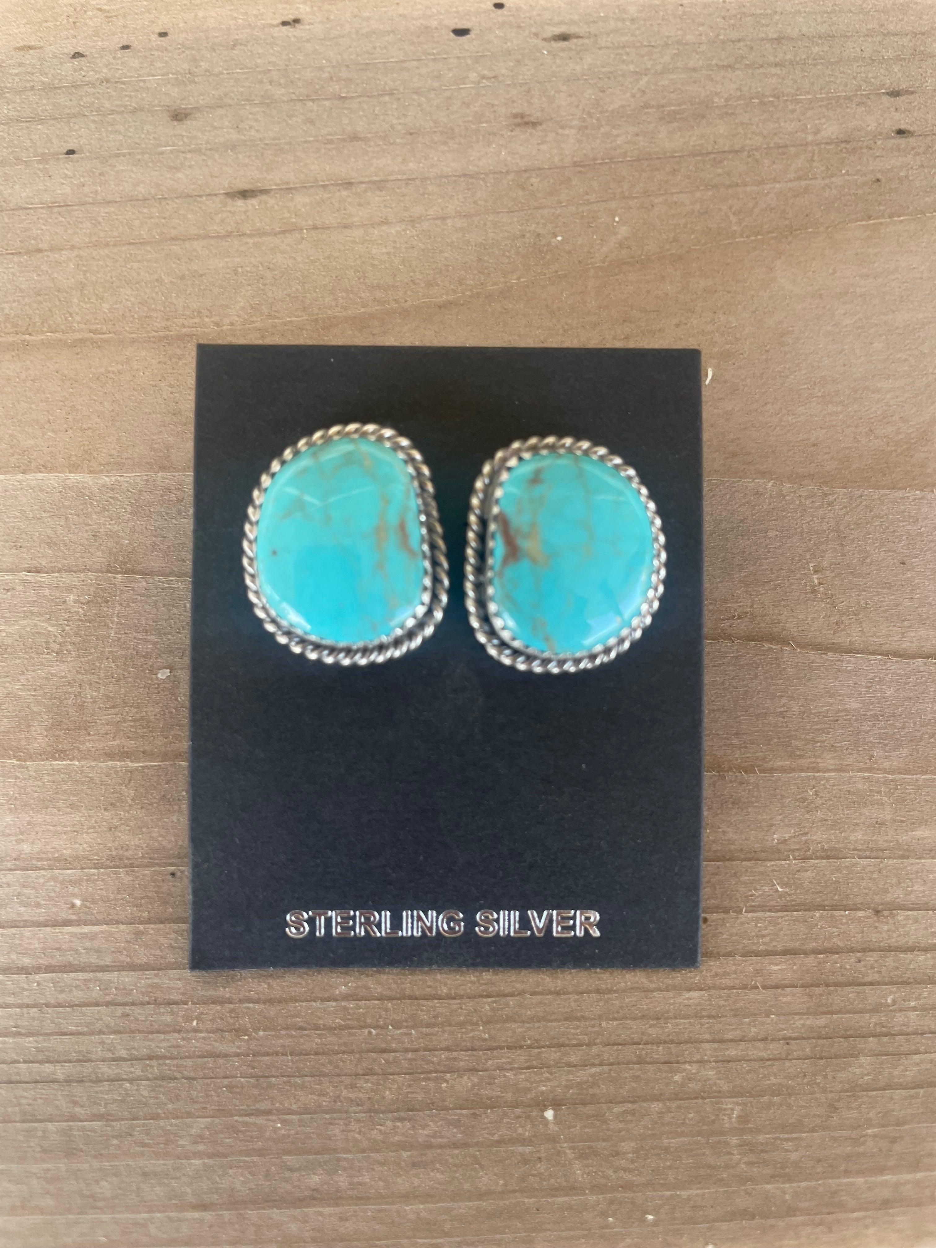 Kingman Turquoise Studs with Rope Design
