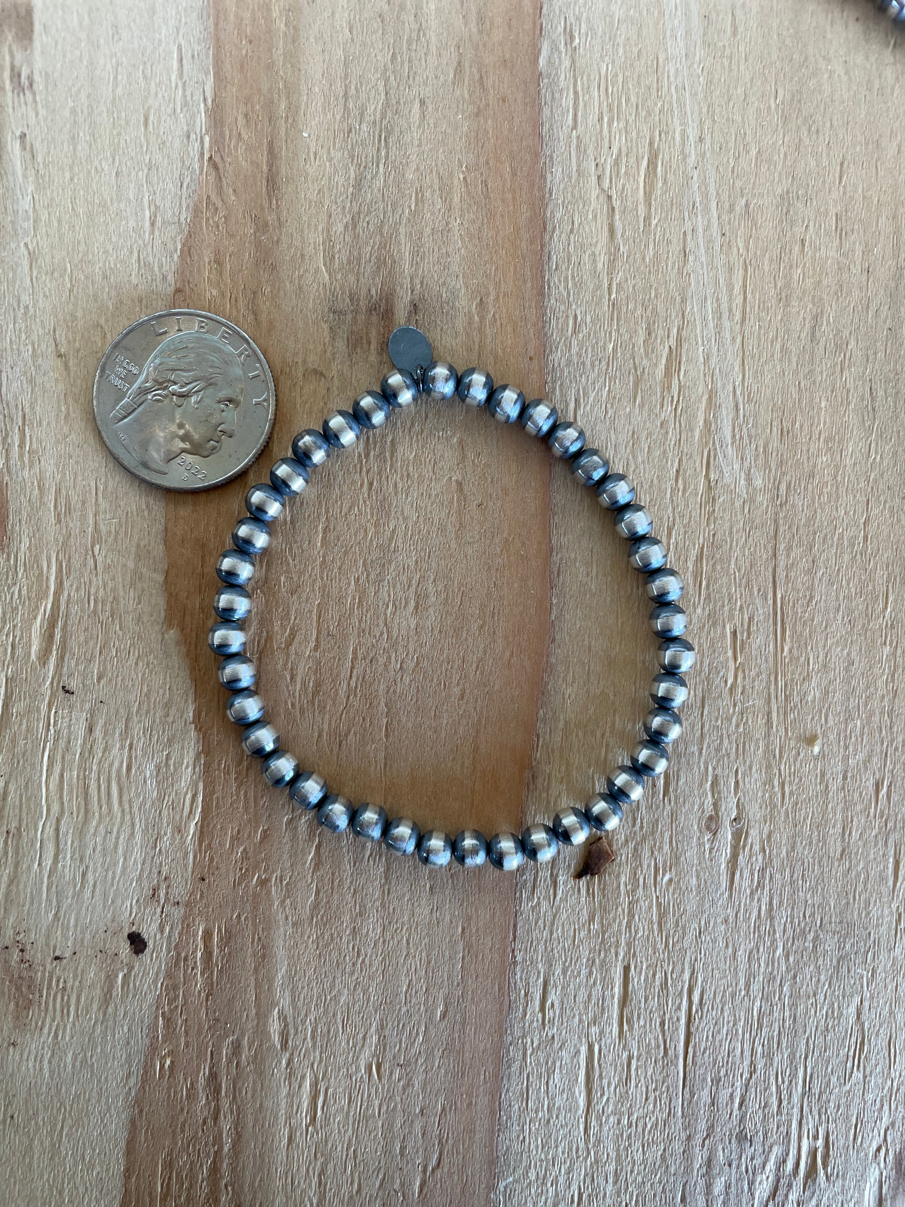 5mm Navajo Pearl Stretchy Bracelet