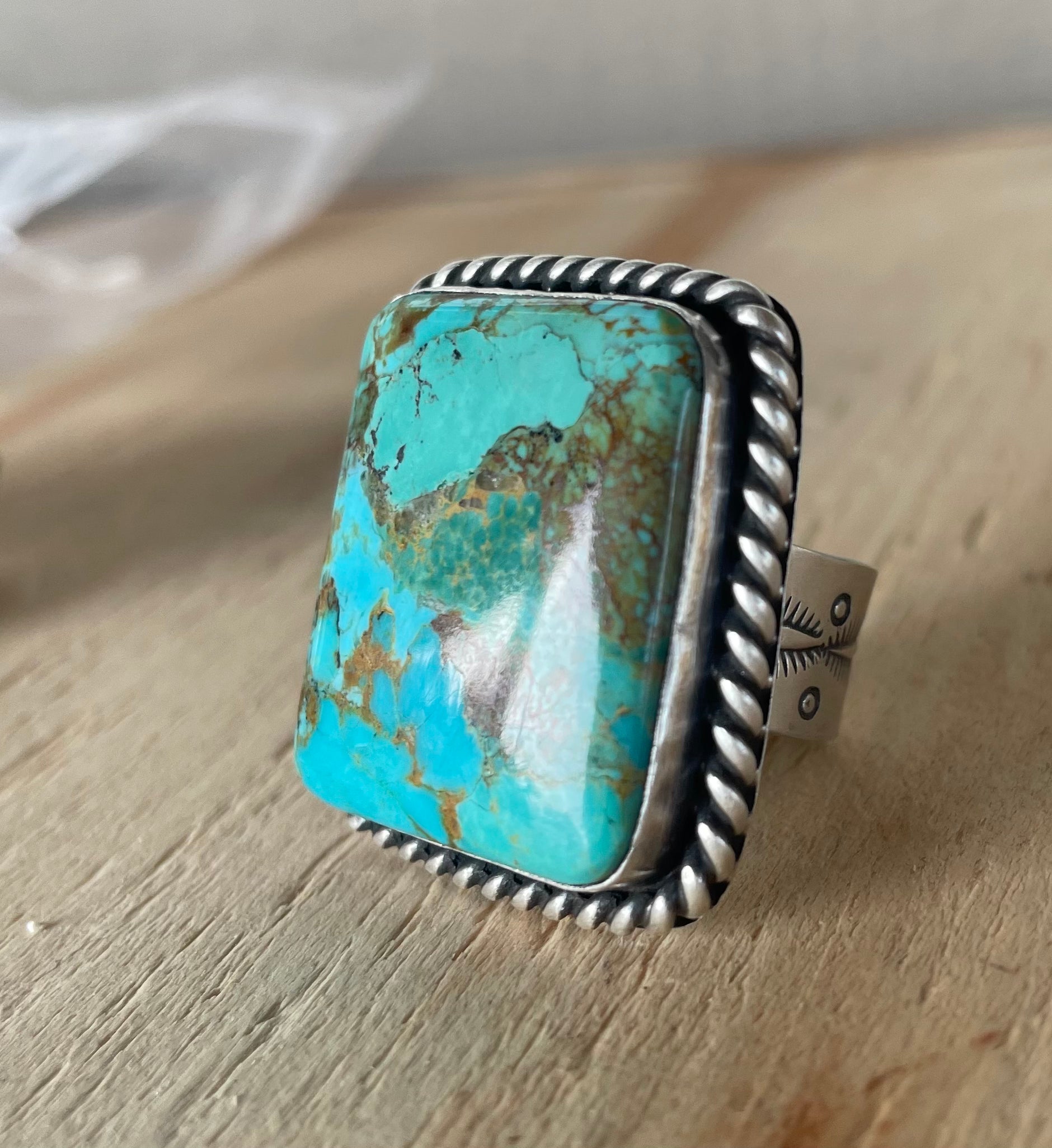 Adjustable Square Ring w/ Rope Design